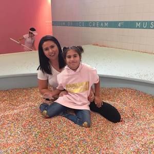 Meet your Posher, Raquel